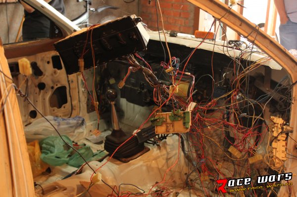 Новости RW: Появление белой Импрезы STi и двигатель RB20DET для Лауреля